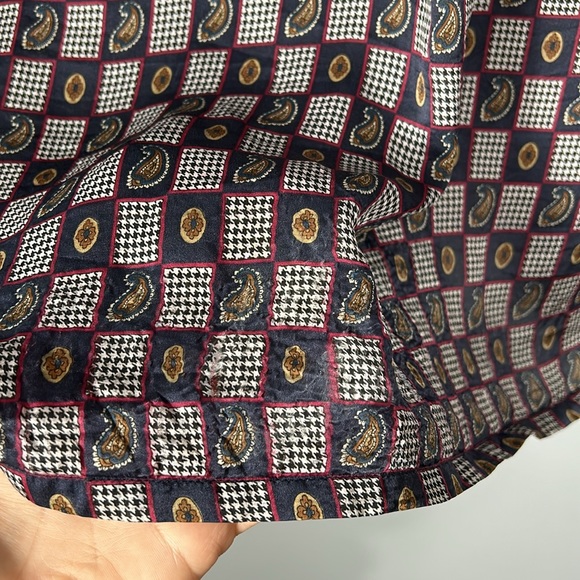 Men’s Cambridge Classic Mervyn Silk Shirt Hugh Hefner Style size M vintage - Picture 10 of 11